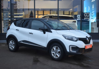 Подержанный автомобиль Renault Kaptur 2016 года (3 фото)
