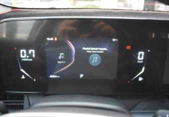 Подержанный автомобиль FAW Bestune T55 2023 года (13 фото)