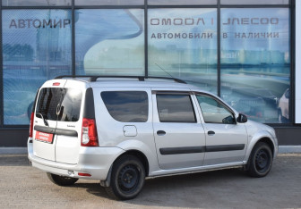 Подержанный автомобиль LADA (ВАЗ) Largus Wagon 2017 года (5 фото)