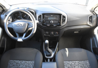 Подержанный автомобиль LADA (ВАЗ) XRAY 2019 года (12 фото)