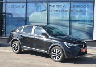 Подержанный автомобиль Renault Arkana 2021 года (3 фото)