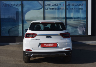 Подержанный автомобиль Chery Tiggo 4 Pro 2023 года (6 фото)