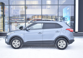 Подержанный автомобиль Hyundai Creta 2019 года (8 фото)