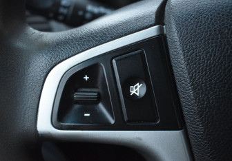 Подержанный автомобиль Hyundai Solaris Sedan 2014 года (15 фото)