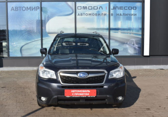 Подержанный автомобиль Subaru Forester Suv 2015 года (2 фото)