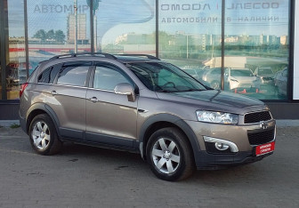 Подержанный автомобиль Chevrolet Captiva 2013 года (3 фото)