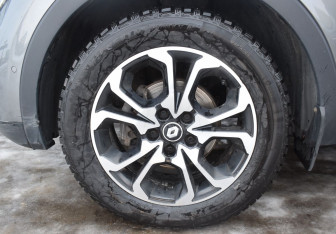 Подержанный автомобиль Renault Arkana 2021 года (9 фото)