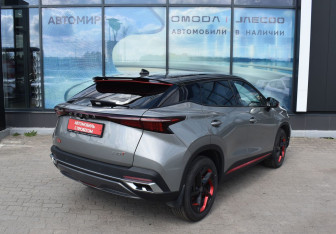 Подержанный автомобиль Omoda C5 2022 года (5 фото)