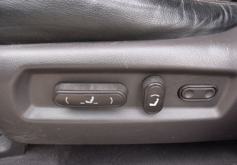 Подержанный автомобиль Hyundai Santa Fe 2011 года (13 фото)