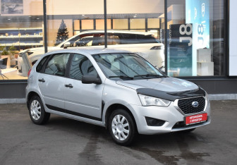 Подержанный автомобиль Datsun mi-DO 2015 года (3 фото)