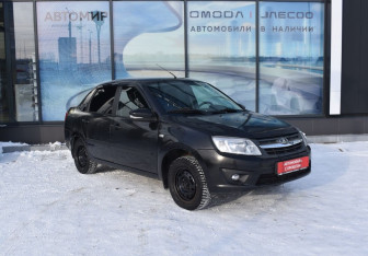 Подержанный автомобиль LADA (ВАЗ) Granta Sedan 2017 года (3 фото)