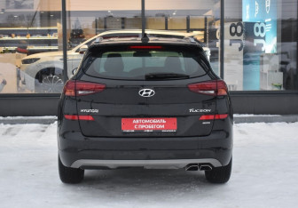 Подержанный автомобиль Hyundai Tucson 2018 года (6 фото)