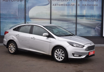 Подержанный автомобиль Ford Focus Sedan 2017 года (3 фото)