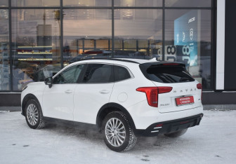 Подержанный автомобиль Haval Jolion 2024 года (7 фото)