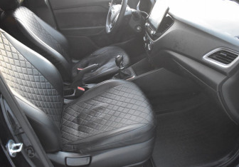 Подержанный автомобиль Hyundai Solaris Sedan 2022 года (10 фото)