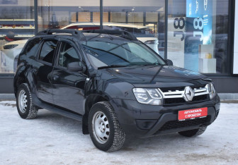 Подержанный автомобиль Renault Duster 2020 года (3 фото)