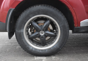 Подержанный автомобиль Mitsubishi Outlander 2008 года (9 фото)