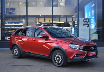 Подержанный автомобиль LADA (ВАЗ) Vesta Wagon 2019 года (3 фото)