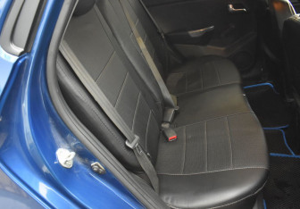 Подержанный автомобиль Kia Rio Sedan 2013 года (11 фото)