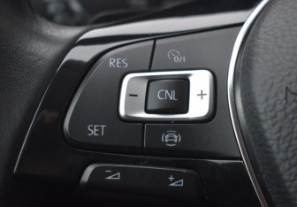 Подержанный автомобиль Volkswagen Passat Sedan 2018 года (13 фото)