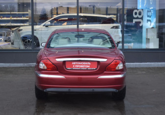 Подержанный автомобиль Jaguar X-Type Sedan 2006 года (6 фото)