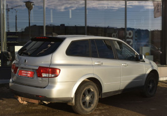Подержанный автомобиль SsangYong Kyron 2011 года (5 фото)