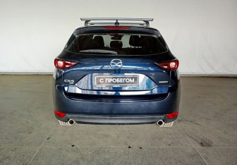 Подержанный автомобиль Mazda CX-5 2021 года (6 фото)