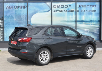 Подержанный автомобиль Chevrolet Equinox 2019 года (5 фото)