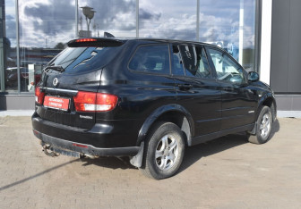 Подержанный автомобиль SsangYong Kyron 2014 года (5 фото)