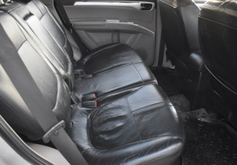Подержанный автомобиль Mitsubishi Pajero Sport 2013 года (11 фото)