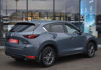 Подержанный автомобиль Mazda CX-5 2021 года (5 фото)