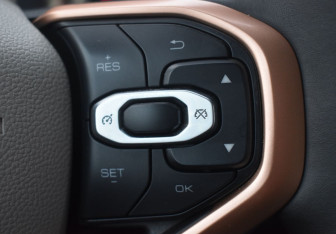 Подержанный автомобиль Haval Jolion 2024 года (14 фото)