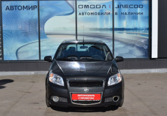 Подержанный автомобиль ЗАЗ Vida Hatchback 2012 года (2 фото)