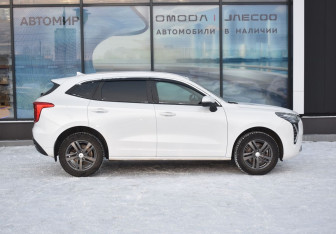 Подержанный автомобиль Haval Jolion 2023 года (4 фото)