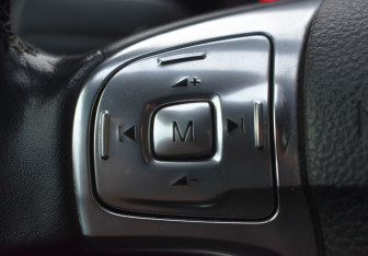 Подержанный автомобиль Ford Mondeo Sedan 2012 года (10 фото)