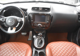 Подержанный автомобиль Kia Soul 2017 года (12 фото)