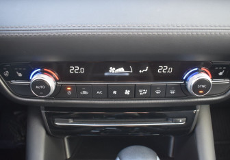 Подержанный автомобиль Mazda 6 Sedan 2021 года (16 фото)