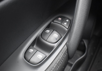 Подержанный автомобиль Nissan Qashqai 2021 года (13 фото)