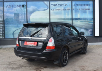 Подержанный автомобиль Subaru Forester Suv 2007 года (5 фото)