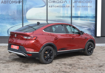 Подержанный автомобиль Renault Arkana 2021 года (5 фото)