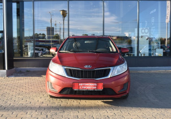 Подержанный автомобиль Kia Rio Sedan 2014 года (2 фото)