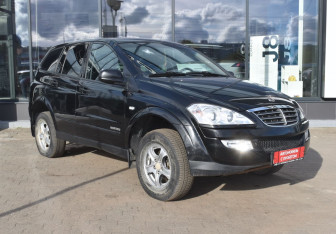 Подержанный автомобиль SsangYong Kyron 2014 года (3 фото)
