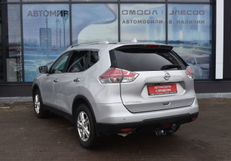 Подержанный автомобиль Nissan X-Trail 2018 года (7 фото)