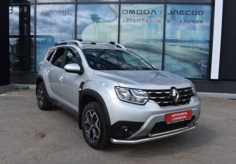 Подержанный автомобиль Renault Duster 2021 года (3 фото)