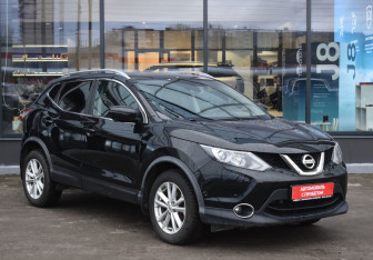 Подержанный автомобиль Nissan Qashqai 2016 года (3 фото)
