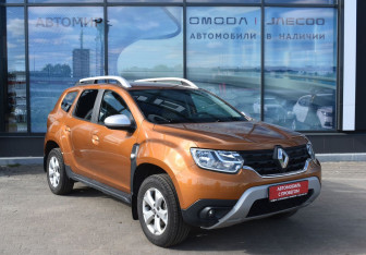 Подержанный автомобиль Renault Duster 2022 года (3 фото)