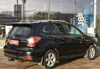 Подержанный автомобиль Subaru Forester Suv 2013 года (5 фото)