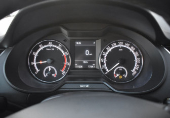 Подержанный автомобиль Skoda Octavia Liftback 2018 года (13 фото)