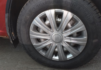 Подержанный автомобиль Dacia Logan Sedan 2007 года (9 фото)