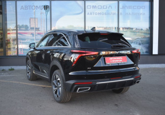 Подержанный автомобиль Haval F7 2025 года (7 фото)